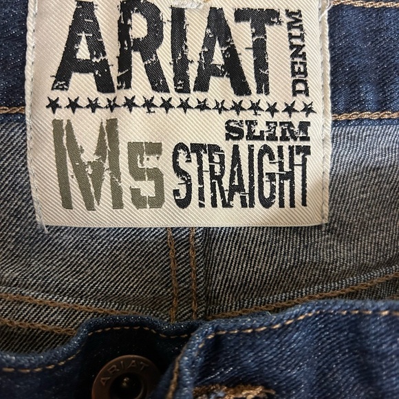 Ariat Men's M5 straight slim Dark Blue Jeans size 40x30 - Picture 2 of 5